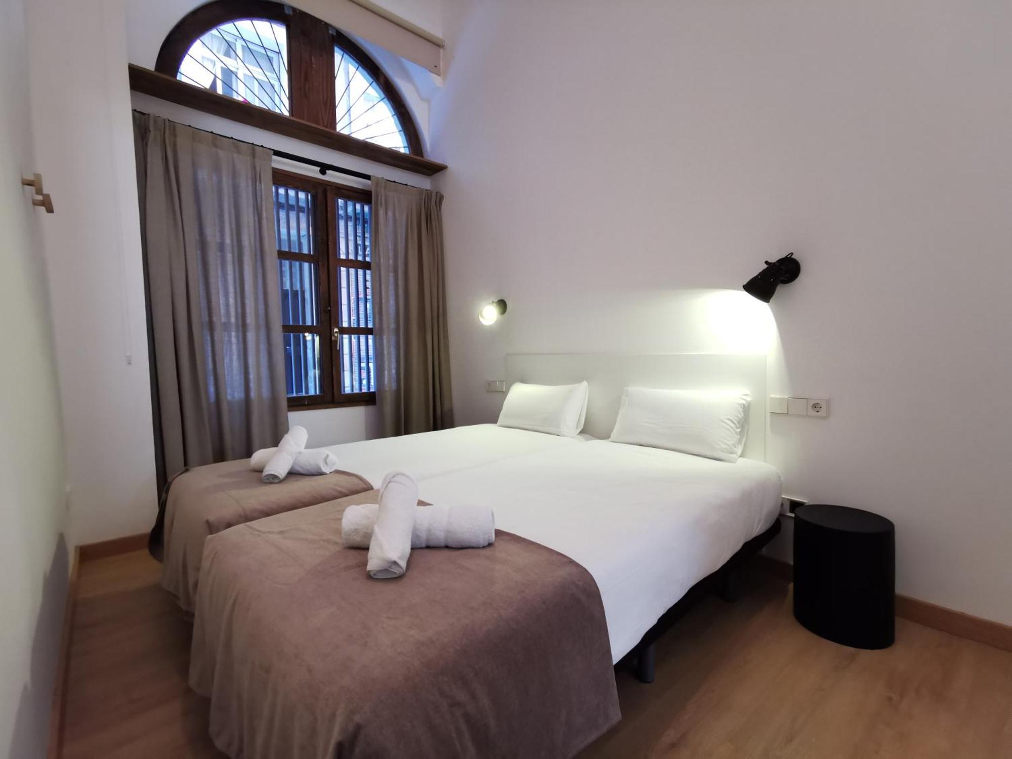 ClassBedroom Port Ramblas Barcelona Rum bild