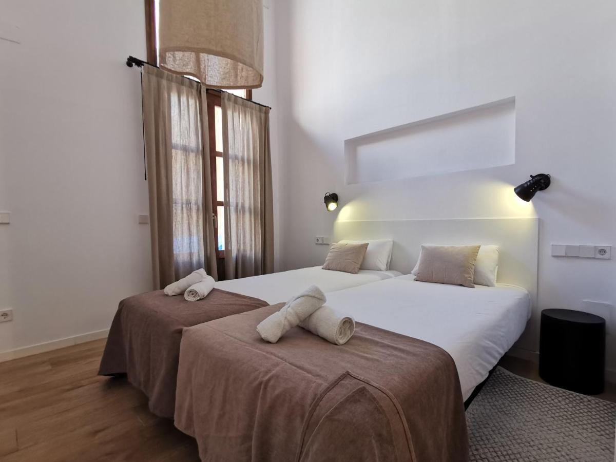ClassBedroom Port Ramblas Barcelona Exteriör bild